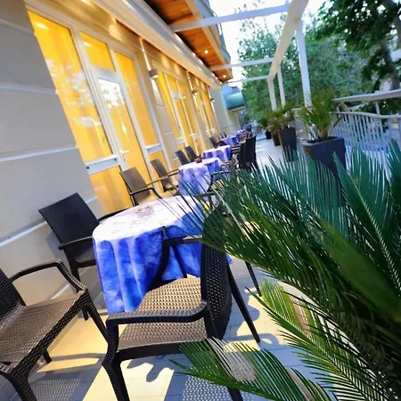 Bridge Otel 3*