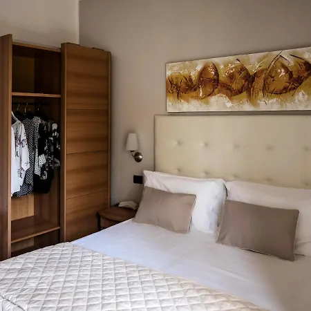 Otel Bridge 3*